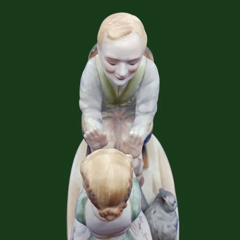 Shafford vtg grandpa & grandaughter Figurine 